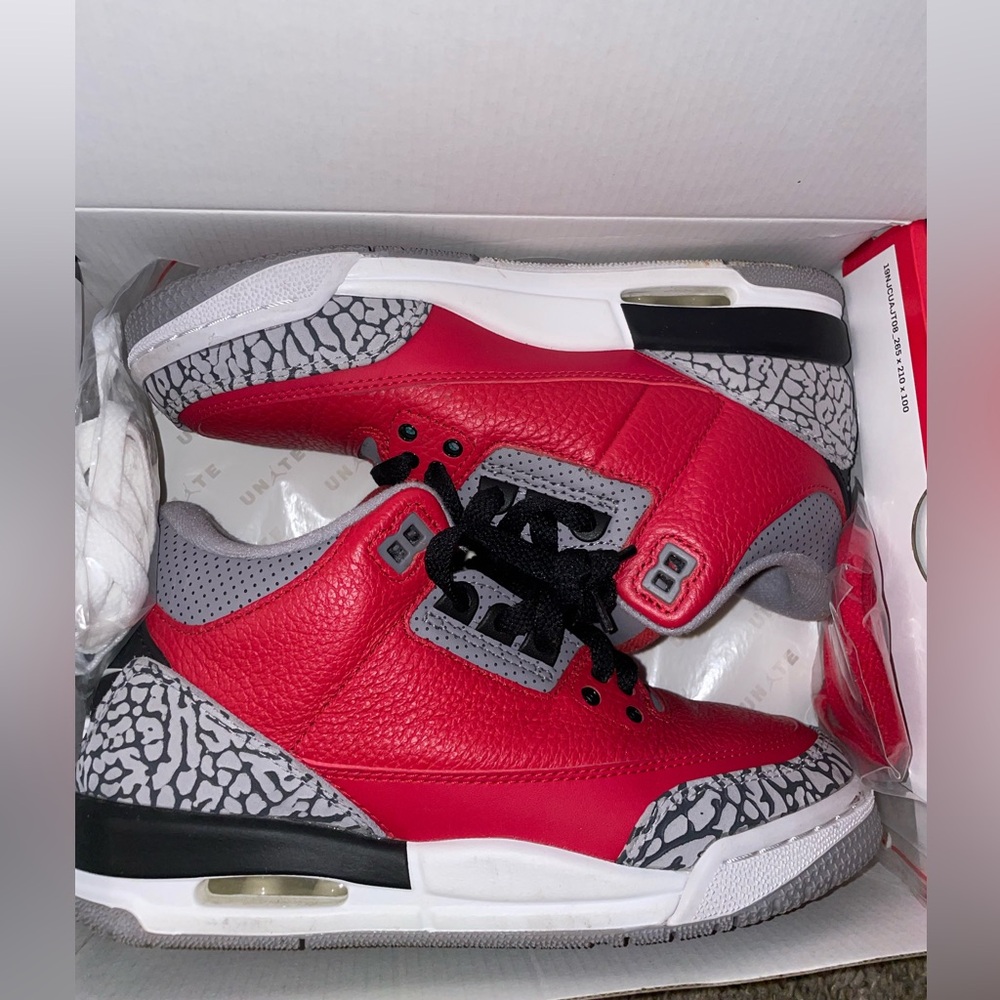 Size 4y Jordan 3s